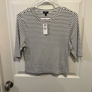 Express Women's Black & White Striped Short Sleeve Crew Top